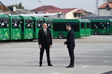 Prezident İlham Əliyev Zığ Elektrik Avtobus Parkının fəaliyyəti ilə tanış olub (FOTO/VİDEO) (YENİLƏNİB)
