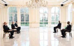 Prezident İlham Əliyev Ruandanın Azərbaycanda yeni təyin olunmuş səfirinin etimadnaməsini qəbul edib (FOTO/VİDEO) (YENİLƏNİB)