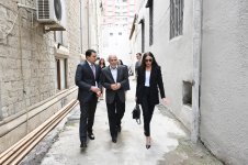 Birinci vitse-prezident Mehriban Əliyeva Azərbaycan Dövlət Pantomim Teatrında olub (FOTO/VİDEO)