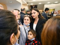 Birinci vitse-prezident Mehriban Əliyeva Talassemiya Mərkəzində olub (FOTO/VİDEO)