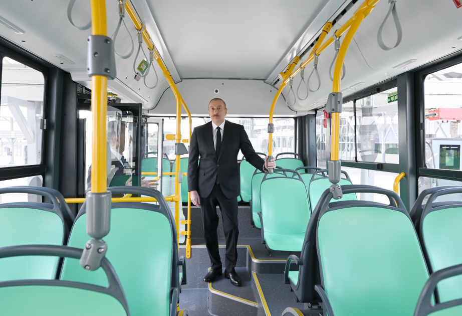 Prezident İlham Əliyev Zığ Elektrik Avtobus Parkının fəaliyyəti ilə tanış olub (FOTO/VİDEO) (YENİLƏNİB)