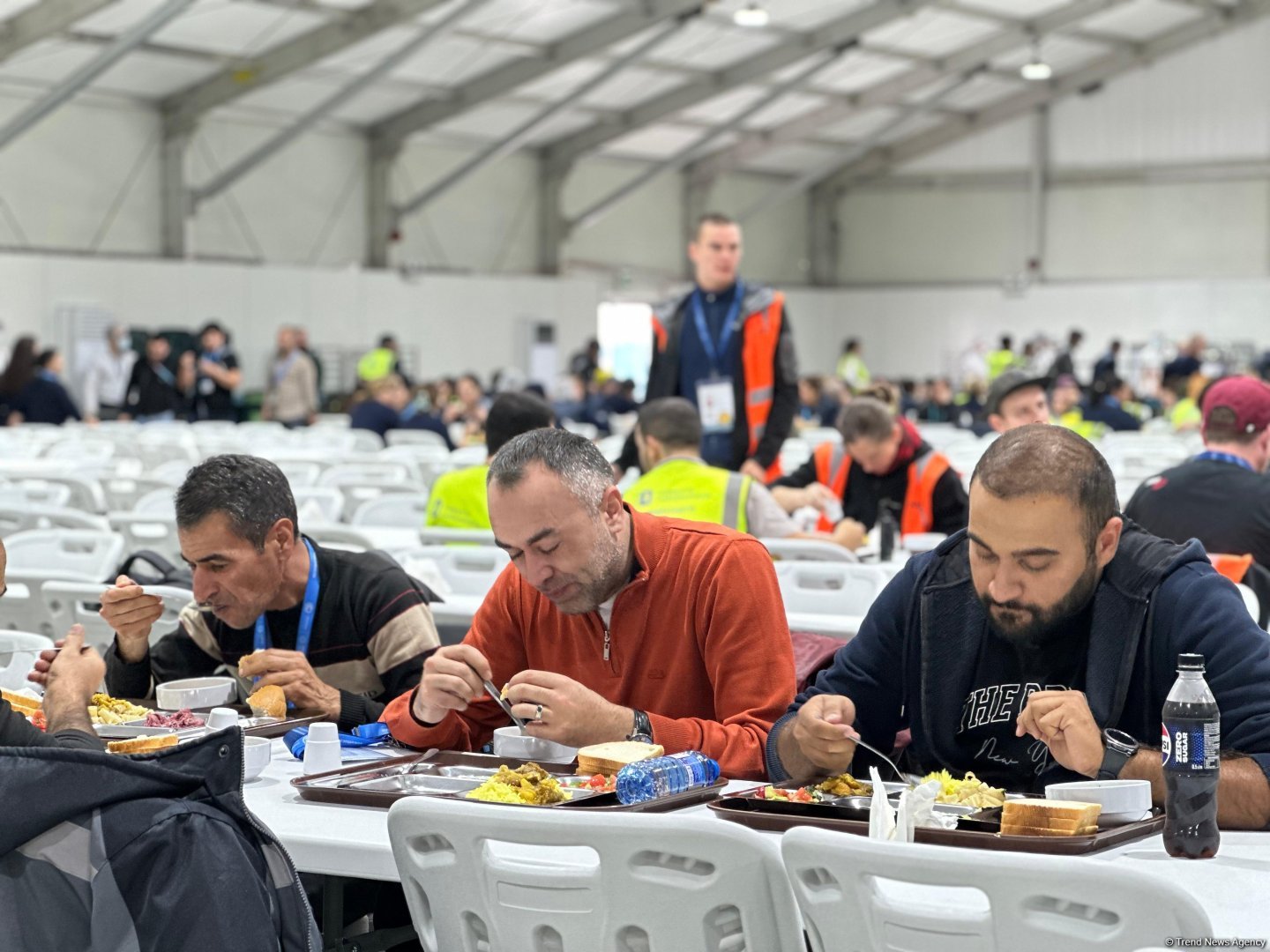 Bakı Olimpiya Stadionunda 56 yeni kafe və restoran qurulub (FOTO)