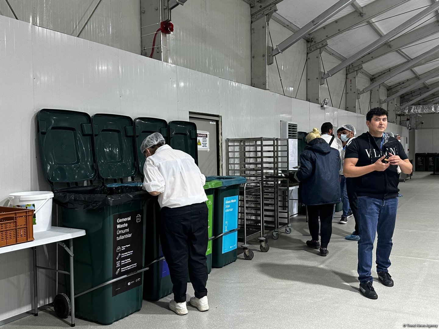 COP29-un keçiriləcəyi Bakı Olimpiya Stadionundakı iaşə obyektlərindən FOTOREPORTAJ