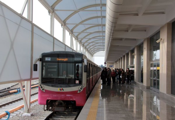Qatarların “Bakmil” stansiyasına hərəkət cədvəli dəyişdiriləcək