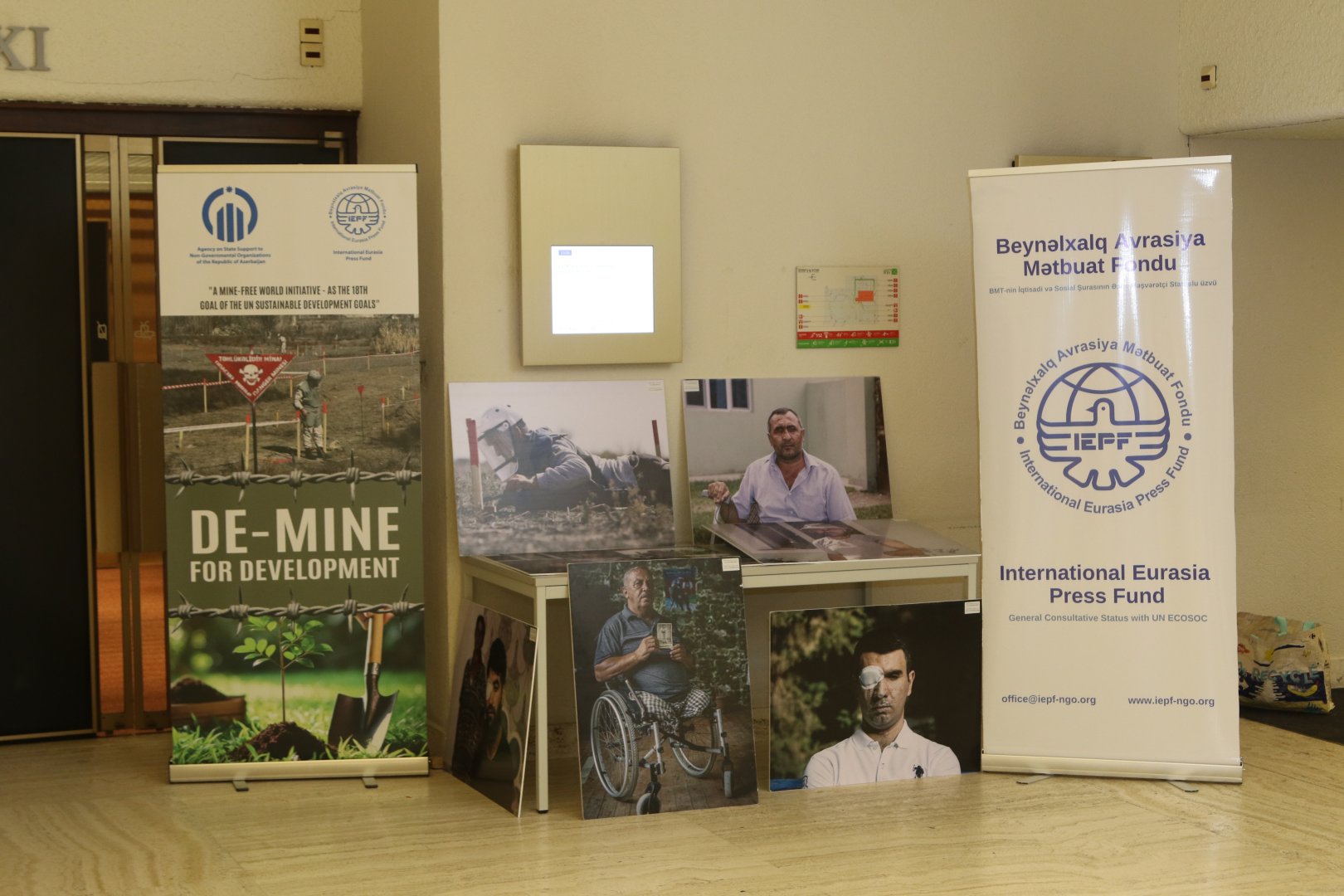 BMT-nin Cenevrə ofisində mina problemi bağlı yan tədbir keçirilib (FOTO)