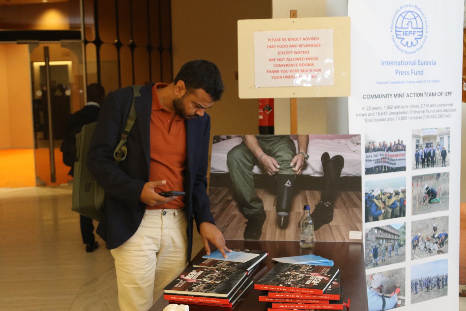 BMT-nin Cenevrə ofisində mina problemi bağlı yan tədbir keçirilib (FOTO)