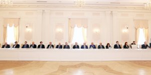 Ali Məhkəmənin hakimi Əziz Seyidov təqaüdə yola salınıb (FOTO)