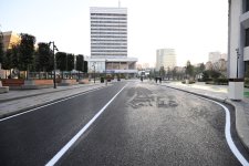 Prezident İlham Əliyev Bakı Dəmiryol Vağzalının və metronun “28 May” stansiyasının qarşısında aparılmış abadlıq və yenidənqurma işlərindən sonra yaradılan şəraitlə tanış olub (FOTO/VİDEO) (YENİLƏNİB)
