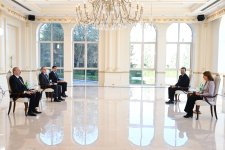 Prezident İlham Əliyev İspaniyanın Azərbaycanda yeni təyin olunmuş səfirinin etimadnaməsini qəbul edib (FOTO/VİDEO) (YENİLƏNİB)