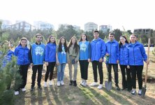 Heydər Əliyev Fondunun vitse-prezidenti Leyla Əliyevanın iştirakı ilə Sabunçu rayonunda ağacəkmə aksiyası keçirilib (FOTO)