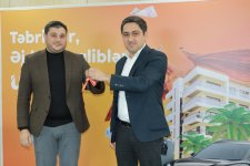 Unibank “Əjdaha” lotereyanın növbəti qaliblərinə hədiyyələri təqdim edib (FOTO)