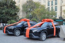 Unibank “Əjdaha” lotereyanın növbəti qaliblərinə hədiyyələri təqdim edib (FOTO)