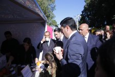 Xaçmaz rayonunda "Peşəmizi Sevirik" adlı satış yarmarkası təşkil olunub (FOTO)