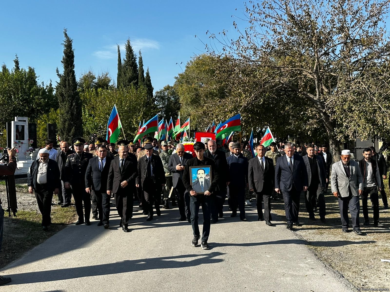 31 il əvvəl itkin düşmüş Ağdam sakini dəfn edilib (FOTO)