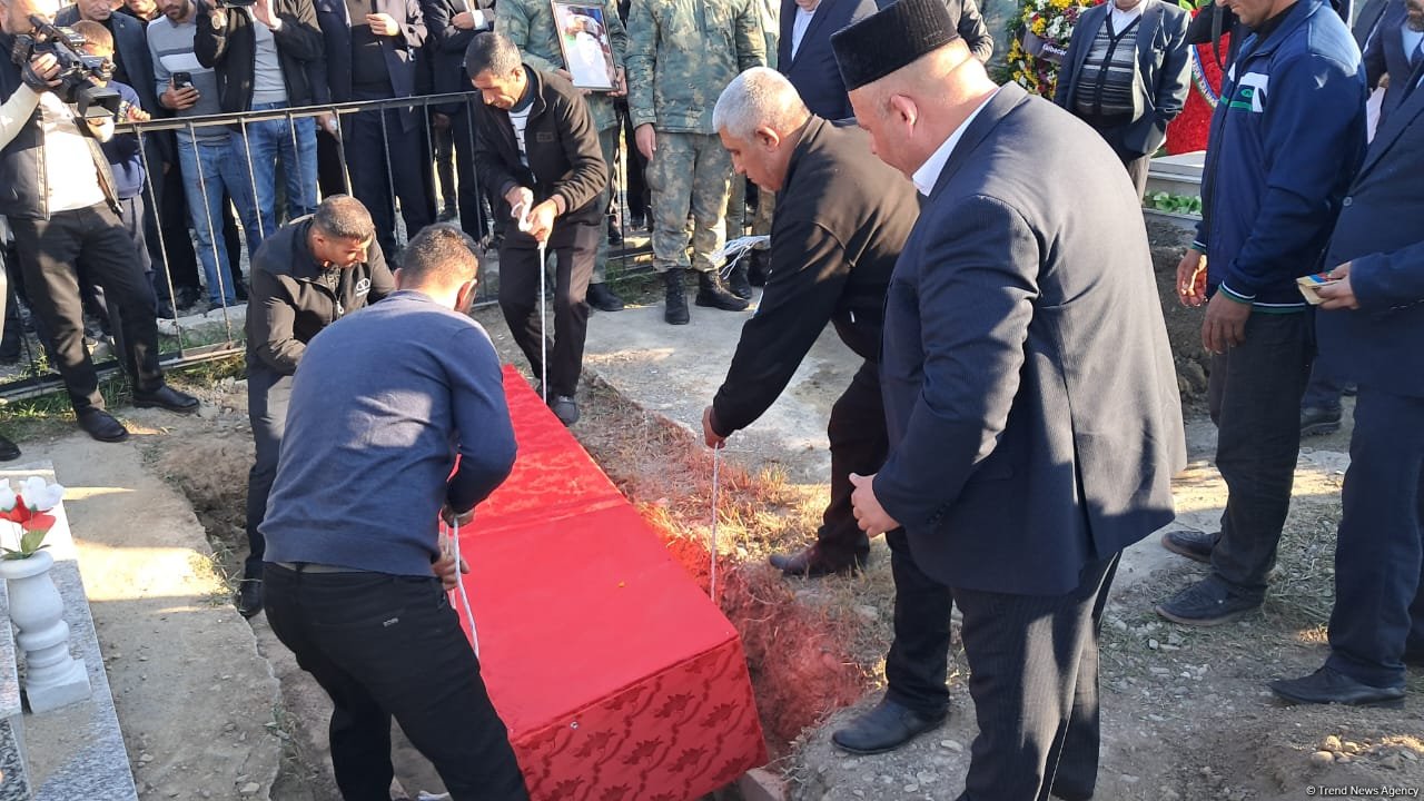 Tərtərdə Birinci Qarabağ müharibəsinin şəhidi Möhübbət Mustafayev dəfn edildi (FOTO)