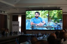 “Əngəlsiz qayıdış” adlı filmin təqdimatı oldu (FOTO/VİDEO)