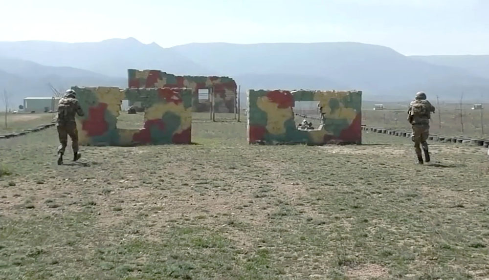 Müdafiə Nazirliyi həftəlik icmalı təqdim edib (VİDEO)