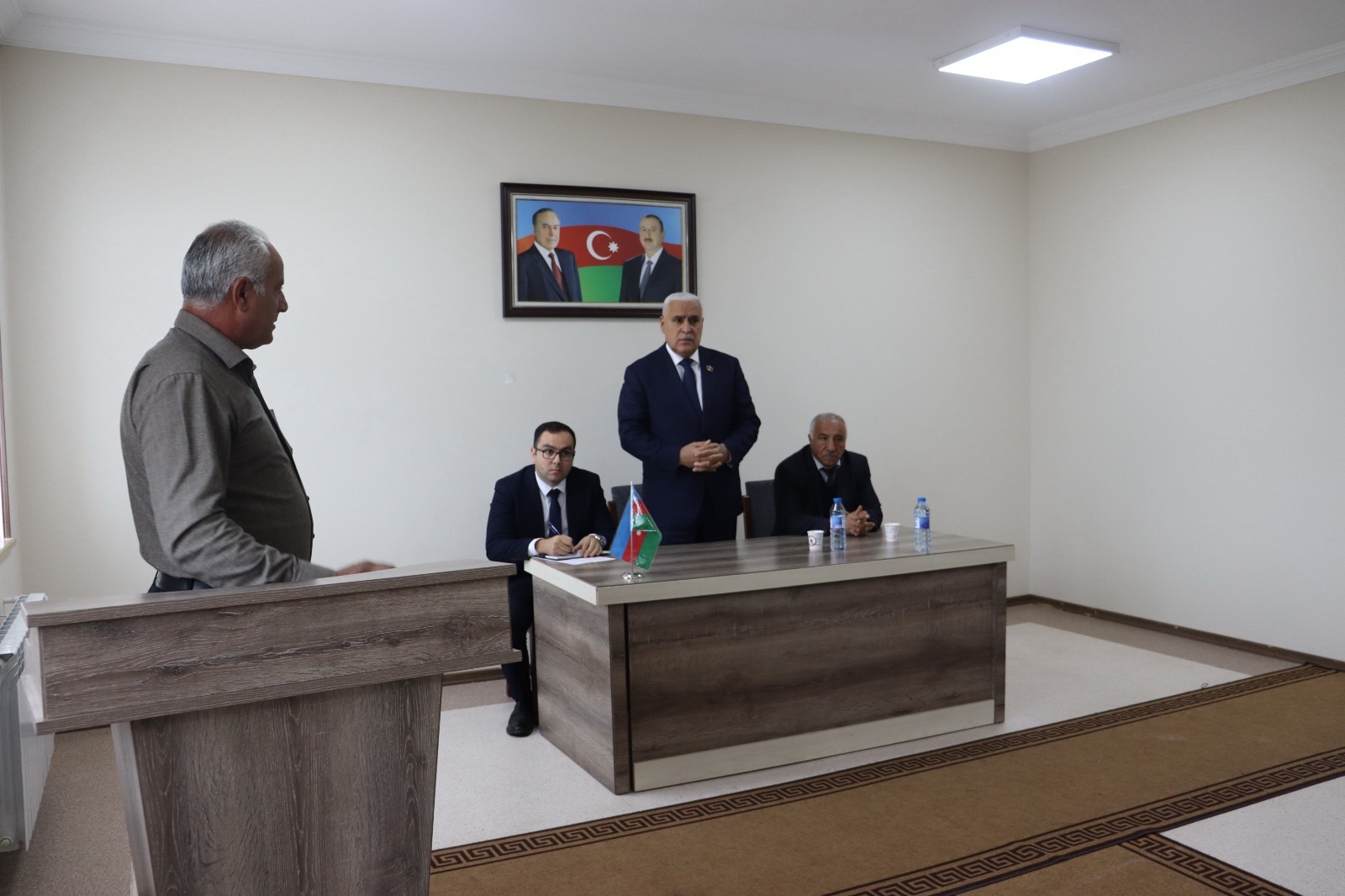 Deputat Vüqar Rəhimzadənin seçiciləri ilə növbəti görüşü olub (FOTO)