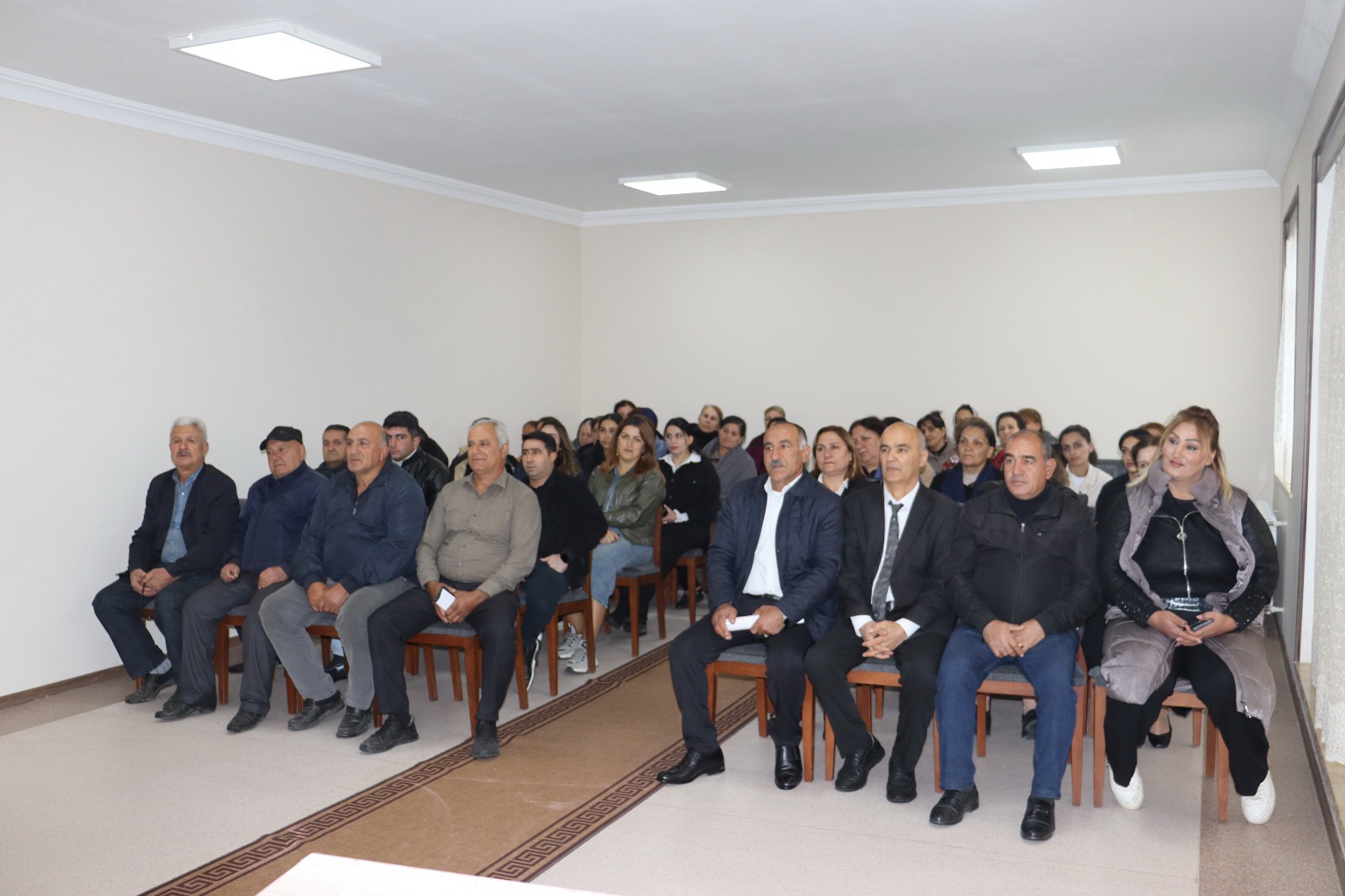 Deputat Vüqar Rəhimzadənin seçiciləri ilə növbəti görüşü olub (FOTO)