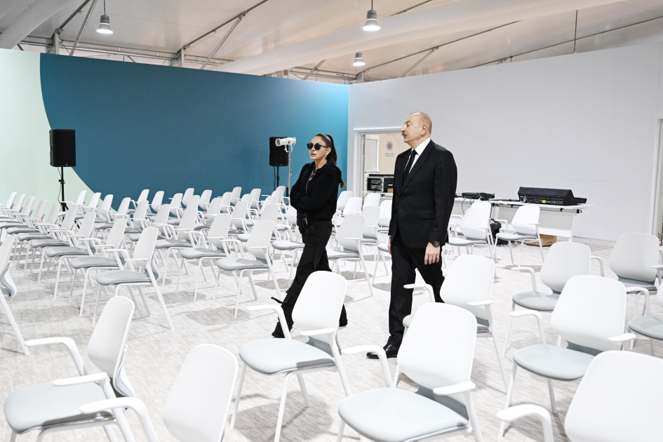 Prezident İlham Əliyev və Birinci xanım Mehriban Əliyeva Bakı Olimpiya Stadionunun ərazisində COP29-la bağlı yaradılan şəraitlə tanış olublar (FOTO/VİDEO) (YENİLƏNİB)