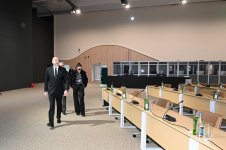 Prezident İlham Əliyev və Birinci xanım Mehriban Əliyeva Bakı Olimpiya Stadionunun ərazisində COP29-la bağlı yaradılan şəraitlə tanış olublar (FOTO/VİDEO) (YENİLƏNİB)