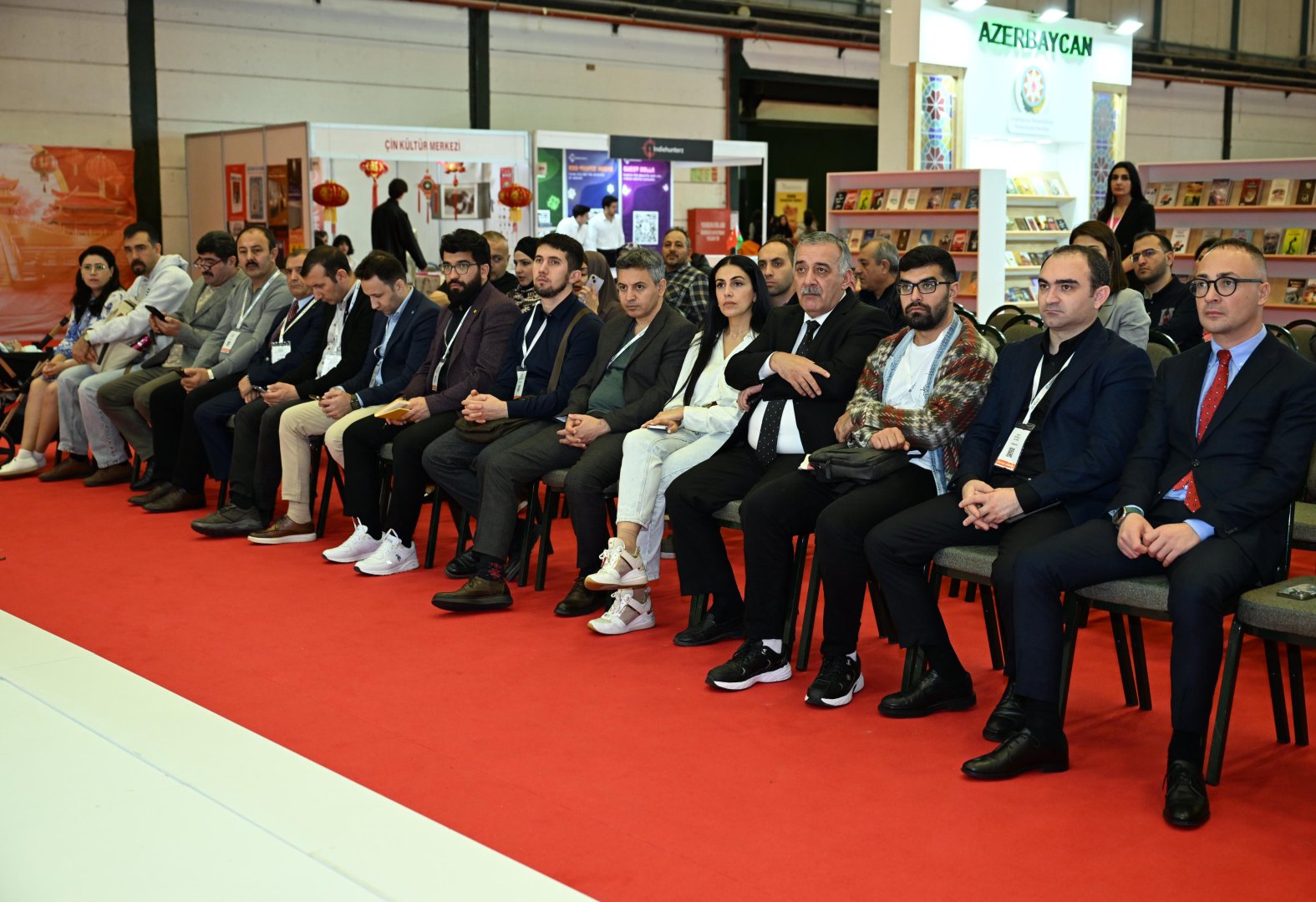 Türk Mədəniyyəti və İrsi Fondu "Səninləyik, Türkiyə" kitabının təqdimatını keçirib (FOTO)