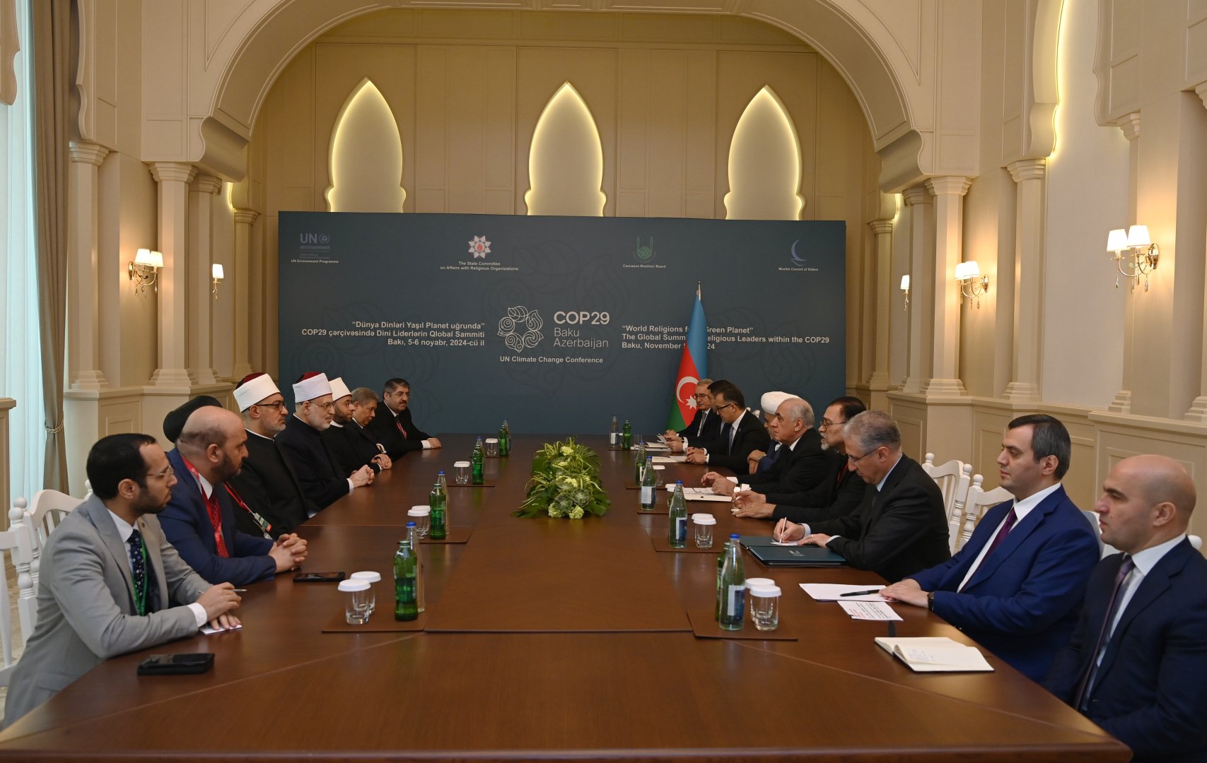 Əli Əsədov Dini Liderlərin Qlobal Sammitinin iştirakçıları ilə görüşlər keçirib (FOTO)