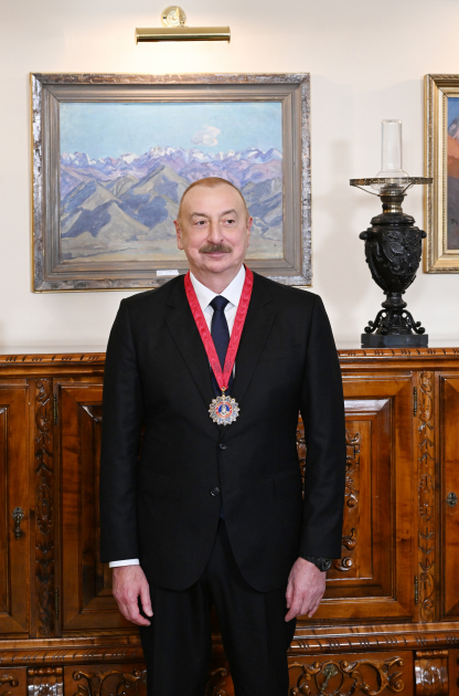 Bişkekdə Prezident İlham Əliyevə “Çingiz Aytmatov” ordeni təqdim edilib (FOTO/VİDEO) (YENİLƏNİB-2)