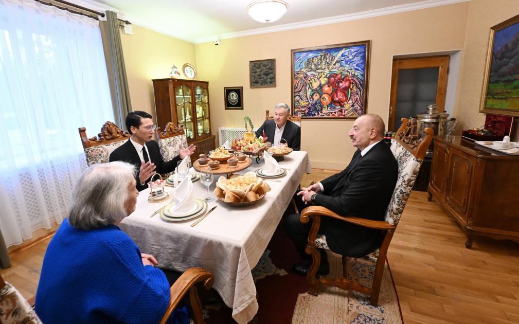 Bişkekdə Prezident İlham Əliyevə “Çingiz Aytmatov” ordeni təqdim edilib (FOTO/VİDEO) (YENİLƏNİB-2)