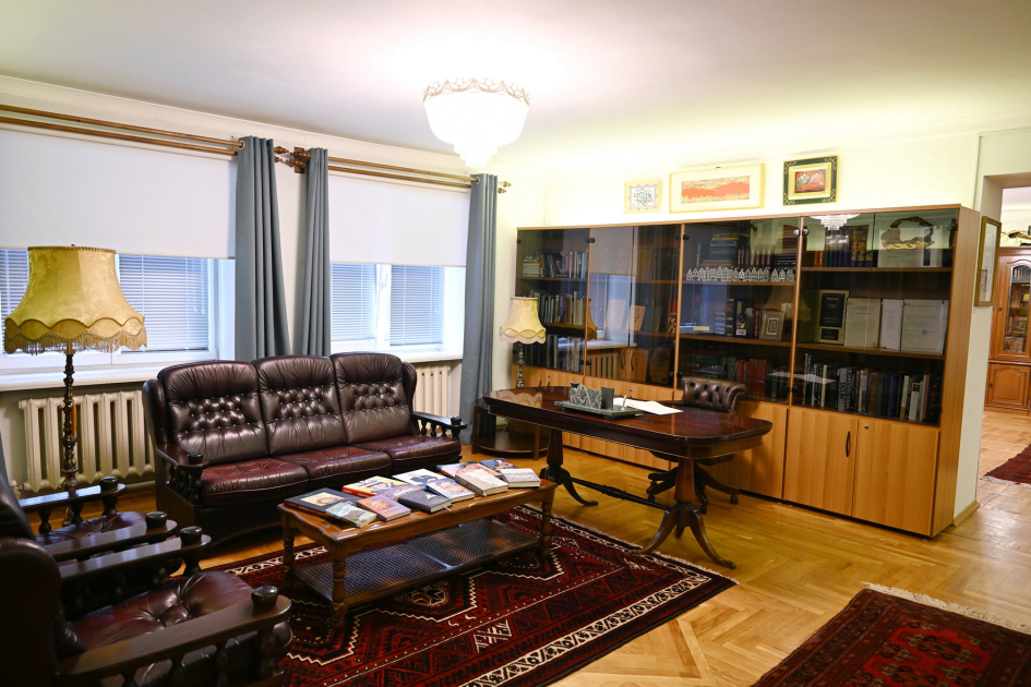 Bişkekdə Prezident İlham Əliyevə “Çingiz Aytmatov” ordeni təqdim edilib (FOTO/VİDEO) (YENİLƏNİB-2)