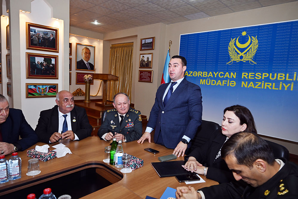 Zəfər günü ərəfəsində bir sıra QHT rəhbərləri ilə görüş keçirilib (FOTO)