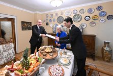 Bişkekdə Prezident İlham Əliyevə “Çingiz Aytmatov” ordeni təqdim edilib (FOTO/VİDEO) (YENİLƏNİB-2)
