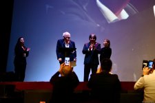 “Xarıbülbül əfsanəsi” sənədli filmi Parisdə Rex kinoteatrında nümayiş olunacaq (FOTO/VİDEO)