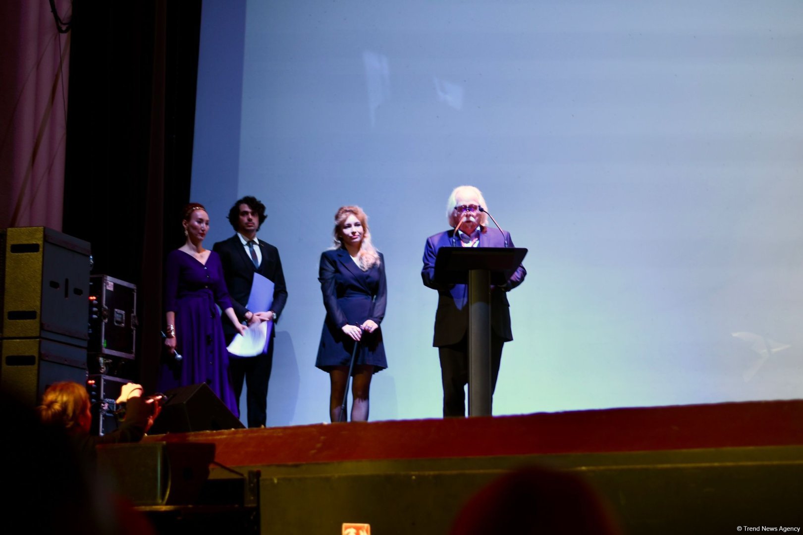 “Xarıbülbül əfsanəsi” sənədli filmi Parisdə Rex kinoteatrında nümayiş olunacaq (FOTO/VİDEO)