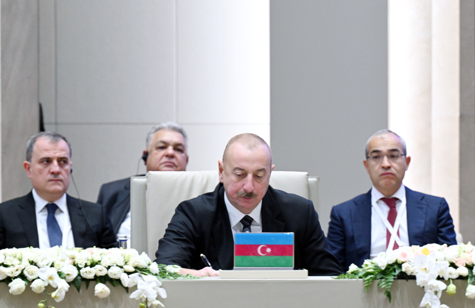Prezident İlham Əliyev Bişkekdə Türk Dövlətləri Təşkilatı Dövlət Başçılarının 11-ci Zirvə Görüşündə iştirak edib (FOTO/VİDEO) (YENİLƏNİB-6)