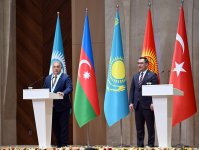 Prezident İlham Əliyev Bişkekdə Macarıstanın Baş nazirinin təltifolunma mərasimində iştirak edib (FOTO/VİDEO)