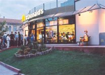 “McDonald's” Azərbaycanda 25 illik yubileyini qeyd edir: Fəvvarələr meydanından yeni üfüqlərədək (FOTO)