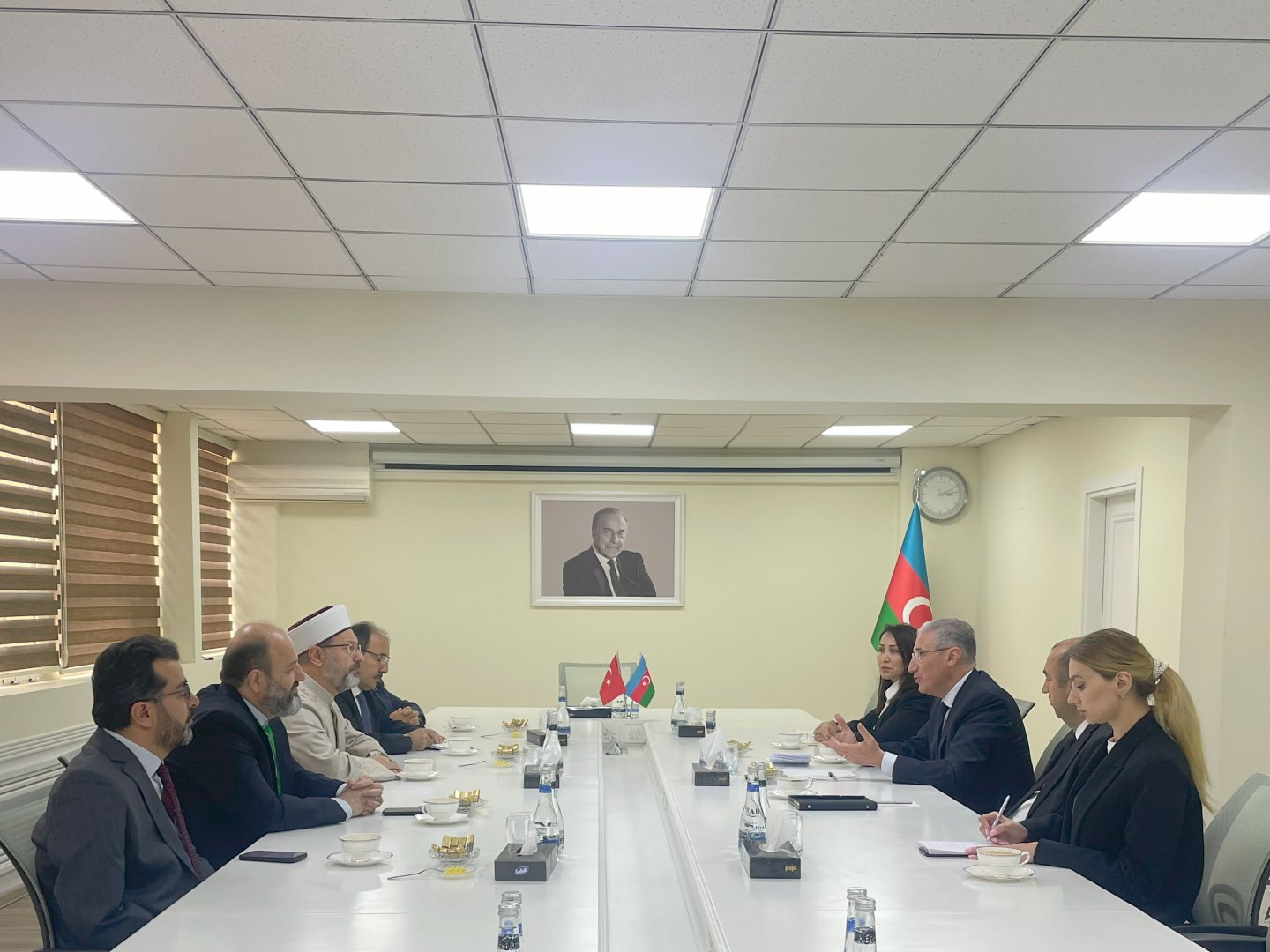 Muxtar Babayev Ali Erbaş ilə COP29-u müzakirə etdi