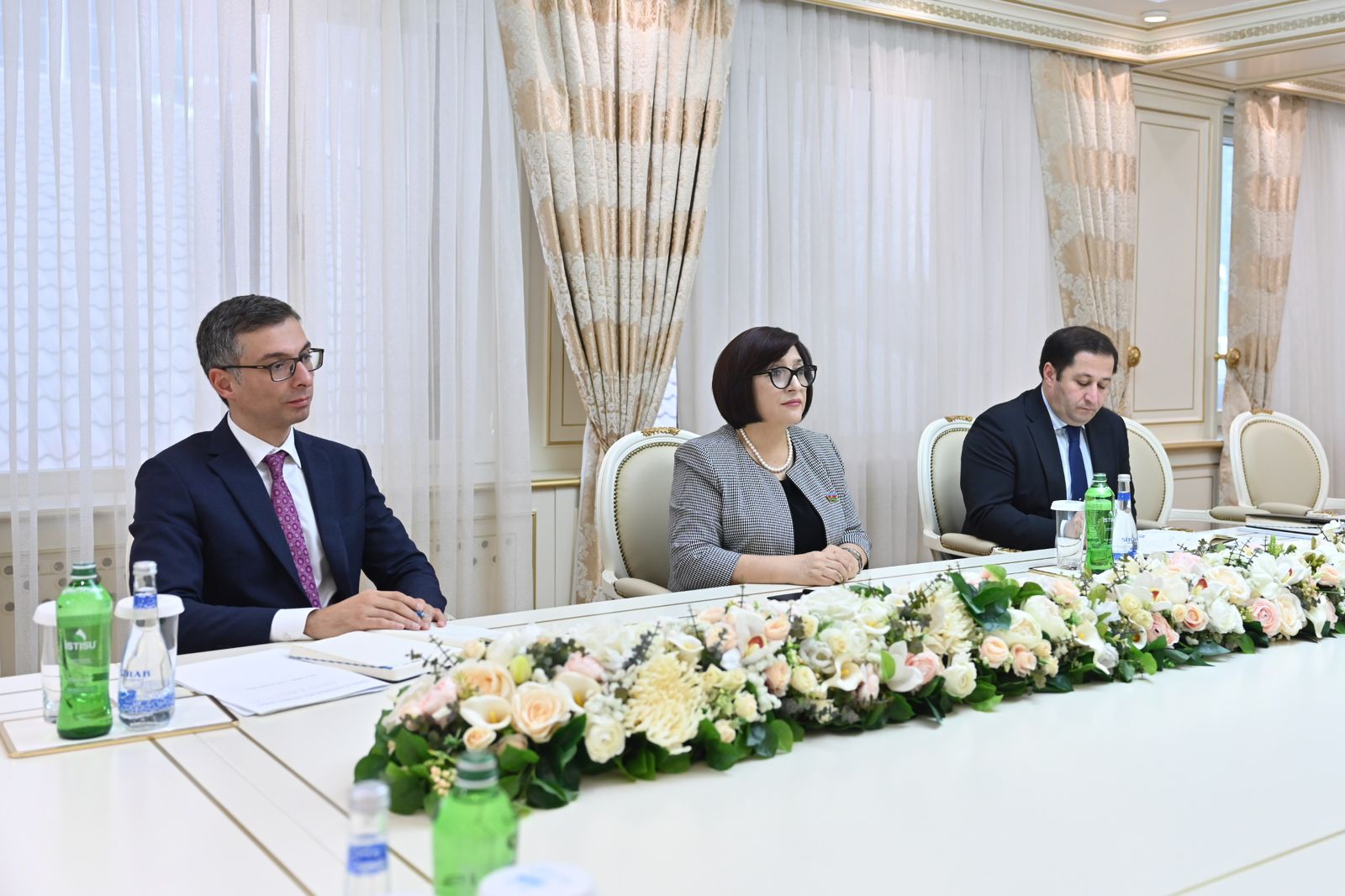 Spiker Qlobal Tolerantlıq və Sülh Şurasının sədri ilə Bakıda keçiriləcək parlament konfransını müzakirə etdi (FOTO)