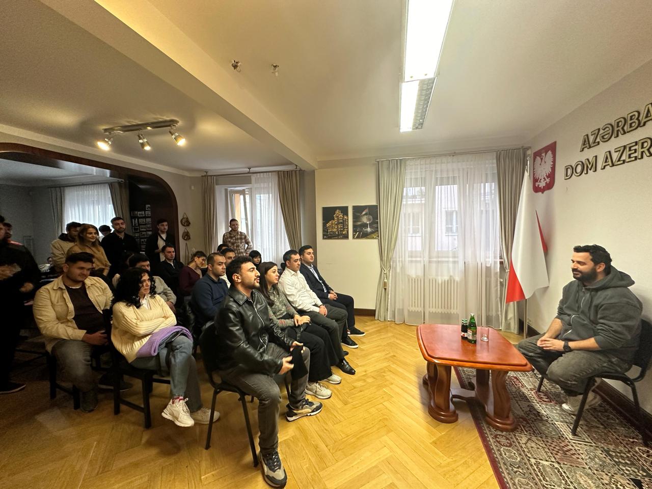 Polşada Zəfər Gününə həsr olunan “40-cı Paralel-Varşava” adlı konsert keçirilib (FOTO)