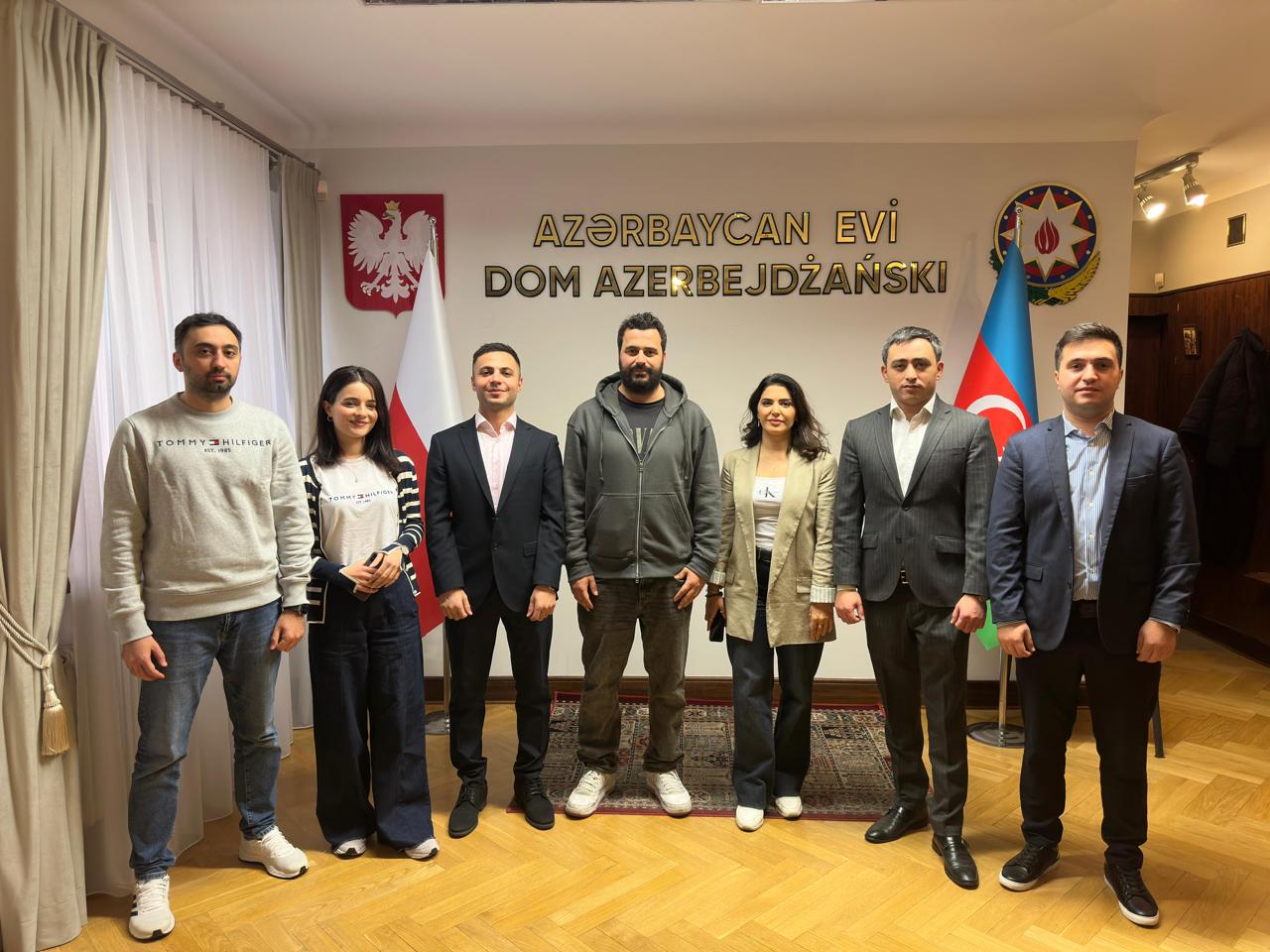 Polşada Zəfər Gününə həsr olunan “40-cı Paralel-Varşava” adlı konsert keçirilib (FOTO)