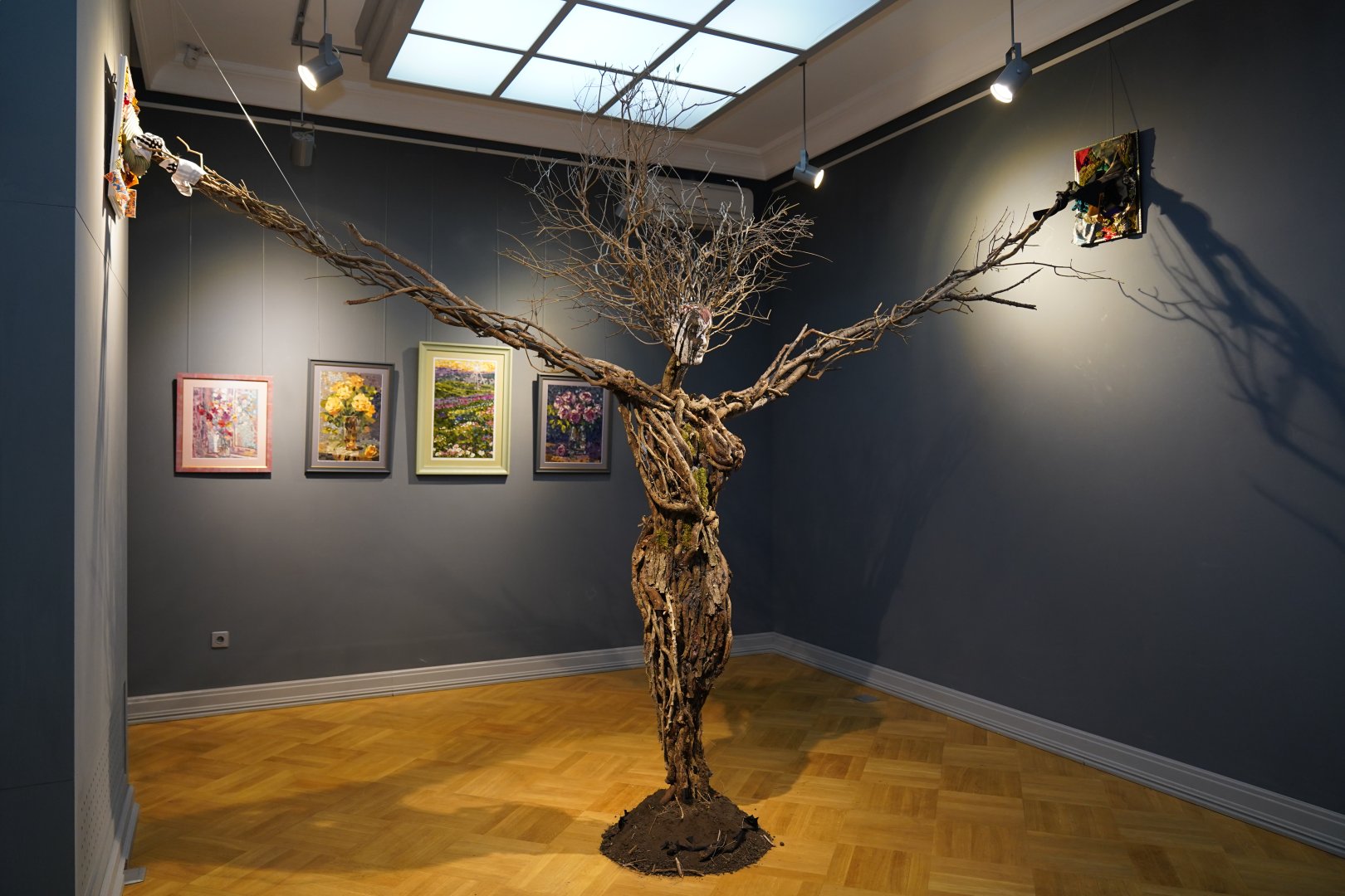 COP29-a dəstək olaraq İçərişəhərdə “Qurama Art: EKO İnstalyasiya” sərgisinin açılışı baş tutub (FOTO)