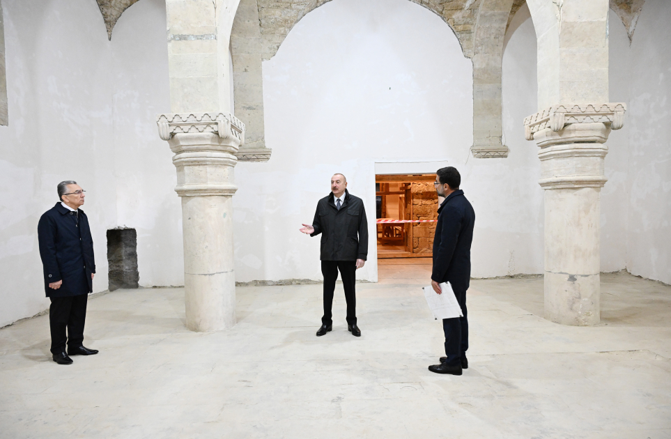 Prezident İlham Əliyev Bakıda Mərkəzi Parkın üçüncü hissəsinin açılışında iştirak edib (FOTO/VİDEO) (YENİLƏNİB)