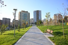 Prezident İlham Əliyev Bakıda Mərkəzi Parkın üçüncü hissəsinin açılışında iştirak edib (FOTO/VİDEO) (YENİLƏNİB)