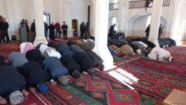 Dünya dini liderləri Ağdam Cümə məscidində camaat namazı qılıblar (FOTO)