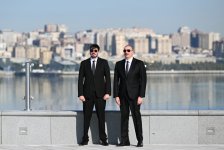 Prezident İlham Əliyev Bakıda Dövlət Bayrağı Meydanında olub, Azərbaycanın üçrəngli Bayrağını ucaldıb (FOTO/VİDEO) (YENİLƏNİB)