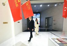 Prezident İlham Əliyev Bakıda Dövlət Bayrağı Meydanında olub, Azərbaycanın üçrəngli Bayrağını ucaldıb (FOTO/VİDEO) (YENİLƏNİB)