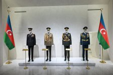 Prezident İlham Əliyev Bakıda Dövlət Bayrağı Meydanında olub, Azərbaycanın üçrəngli Bayrağını ucaldıb (FOTO/VİDEO) (YENİLƏNİB)