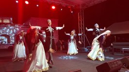 Şuşada Zəfər Günü ilə bağlı konsert və atəşfəşanlıq təşkil edilib (FOTO/VİDEO)