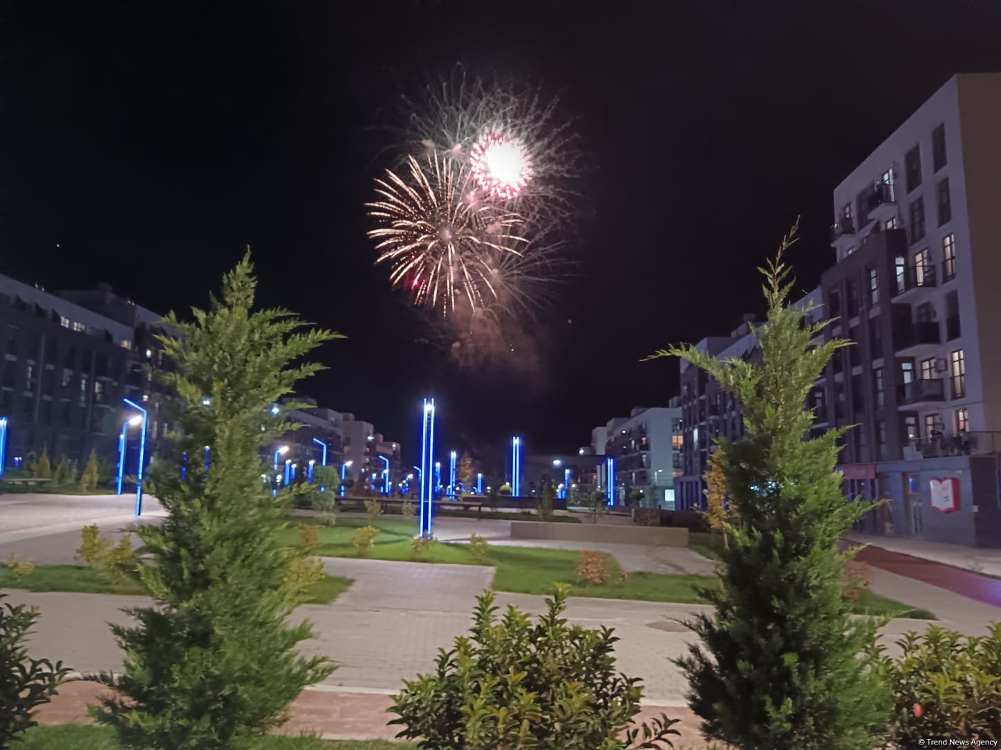 Füzulidə bayram atəşfəşanlığı olub (FOTO)